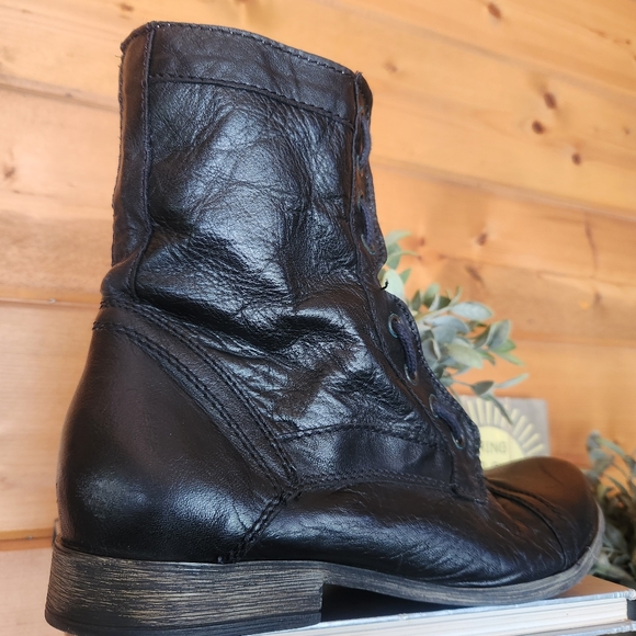 Steve Madden ๐ Trojann Black Leather Combat Boots Cap Toe Vertical Lace Men 11D - Picture 4 of 12